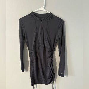 Athleta • Tidal Ruched Long Sleeve Rash Guard